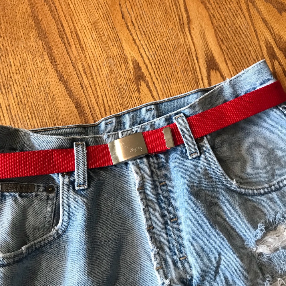 Vintage Cheryl Tiegs red canvas belt